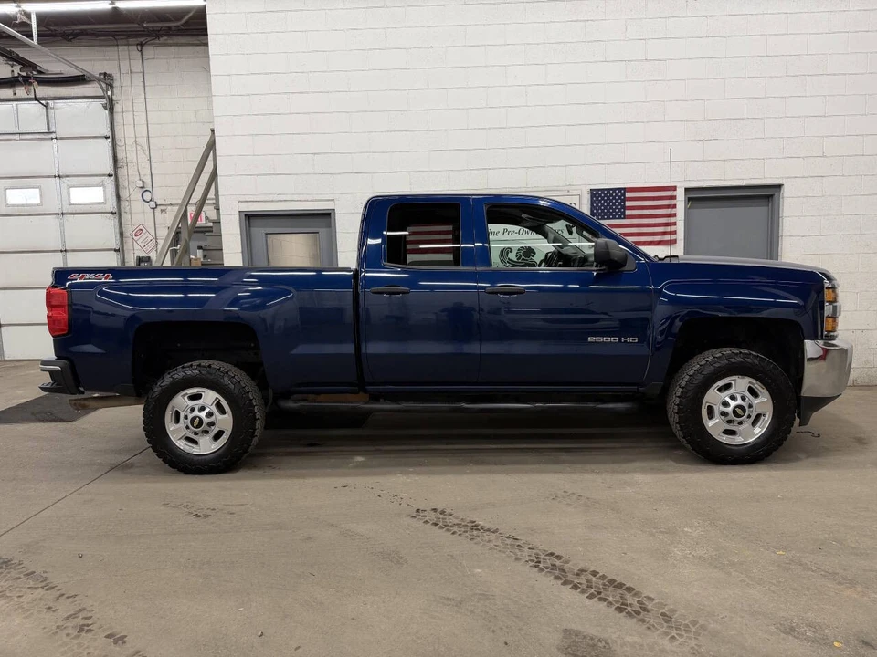 2017 Chevrolet Silverado Heavy Duty 3rd Gen - Image 11 of 12
