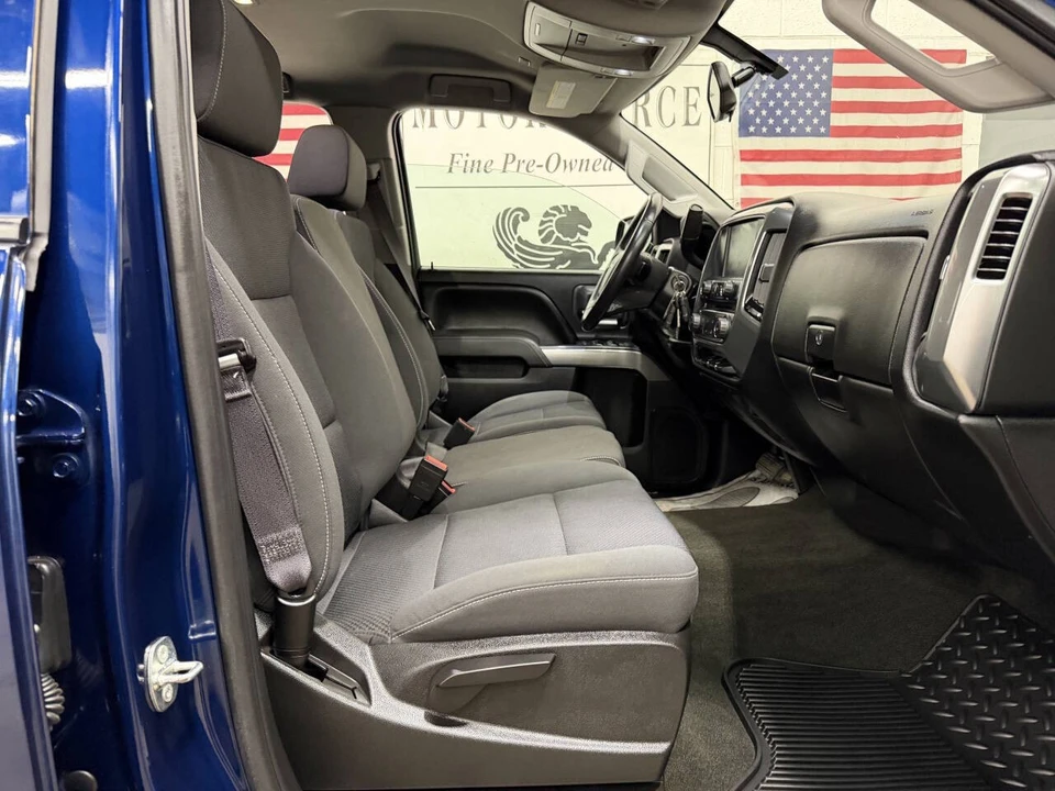 2017 Chevrolet Silverado Heavy Duty 3rd Gen - Image 5 of 12