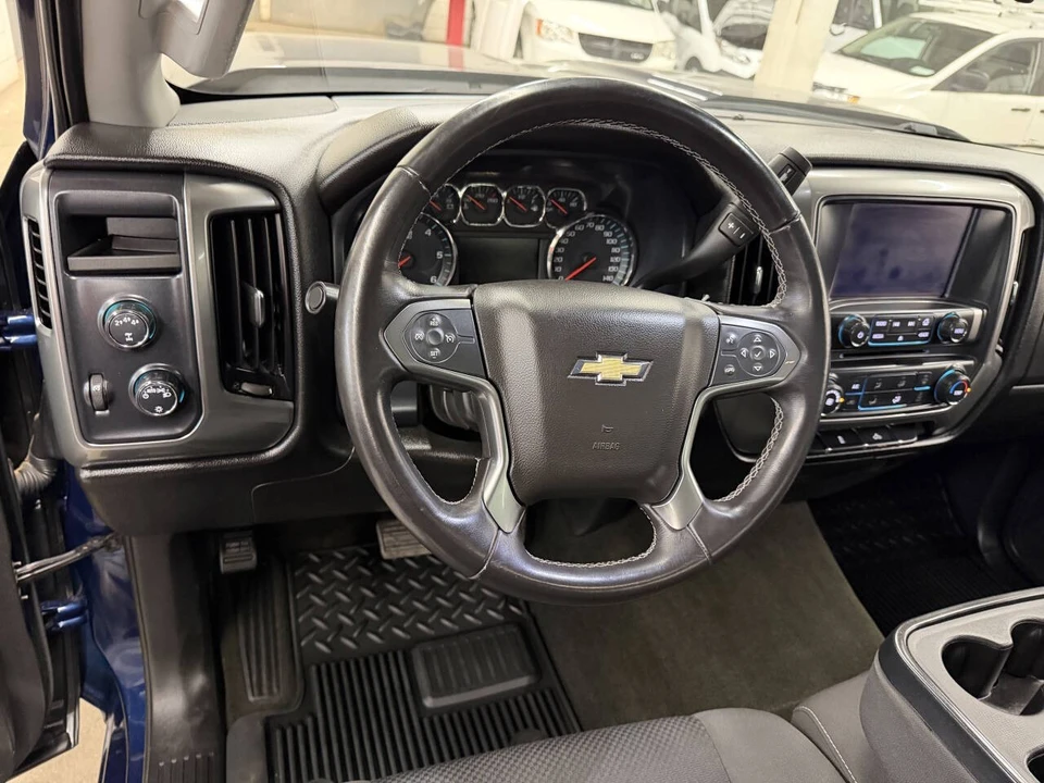 2017 Chevrolet Silverado Heavy Duty 3rd Gen - Image 9 of 12