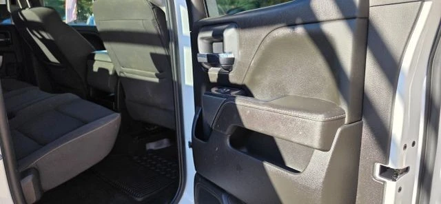 2017 Chevrolet Silverado Heavy Duty 3rd Gen - Image 18 of 21