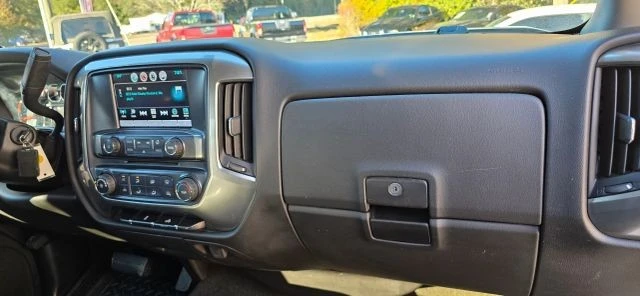 2017 Chevrolet Silverado Heavy Duty 3rd Gen - Image 15 of 21