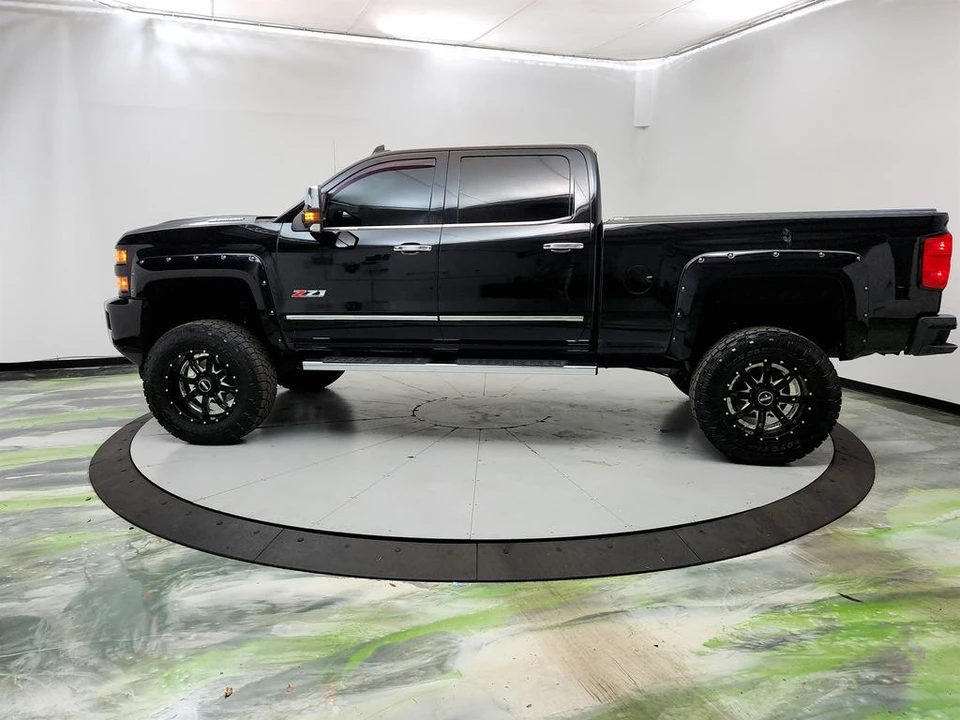 2017 Chevrolet Silverado Heavy Duty 3rd Gen - Image 8 of 21