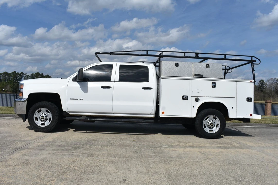 2017 Chevrolet Silverado Heavy Duty 3rd Gen - Image 3 of 21