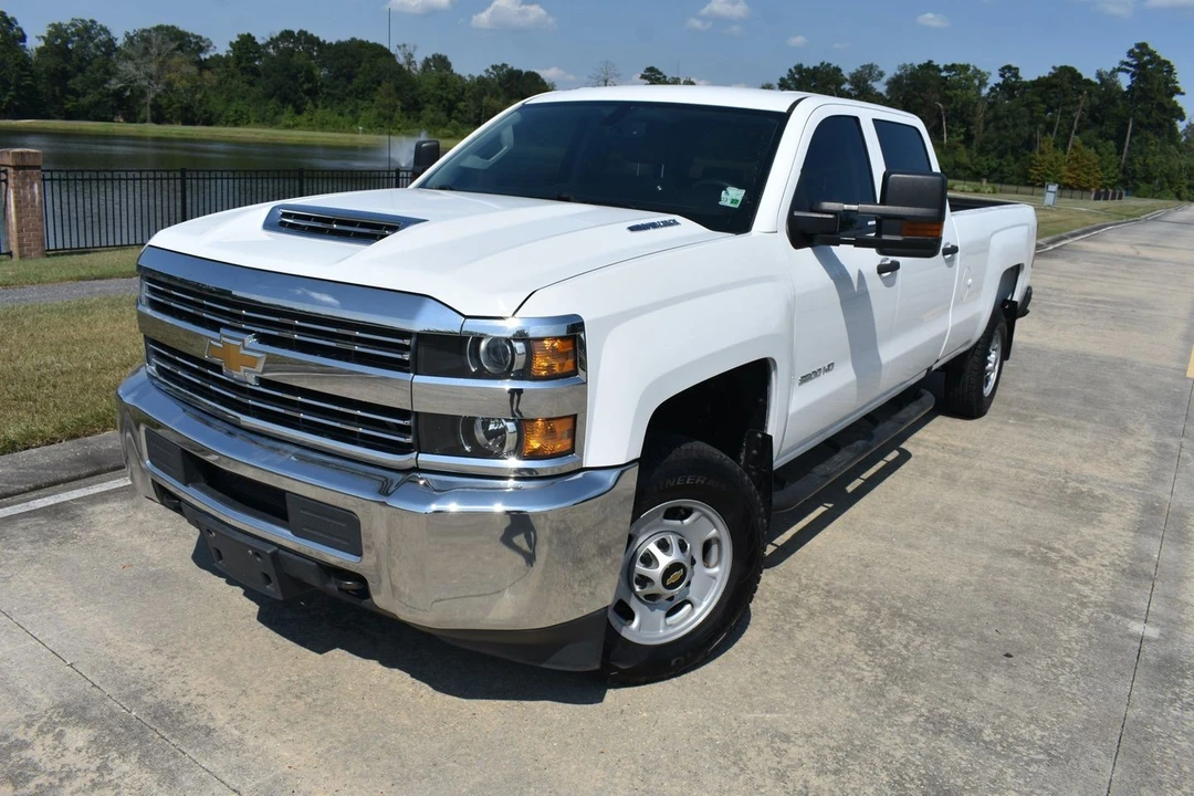 2017 Chevrolet Silverado Heavy Duty 3rd Gen - Image 6 of 20