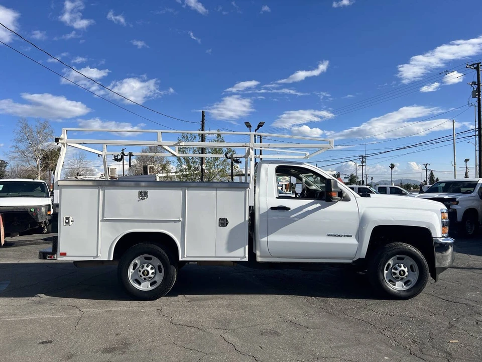2017 Chevrolet Silverado 3rd Gen - Image 4 of 21