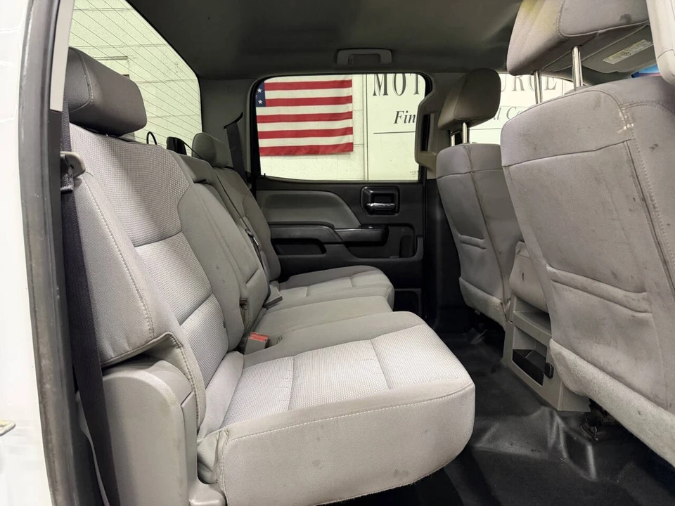 2017 Chevrolet Silverado 3rd Gen - Image 6 of 12