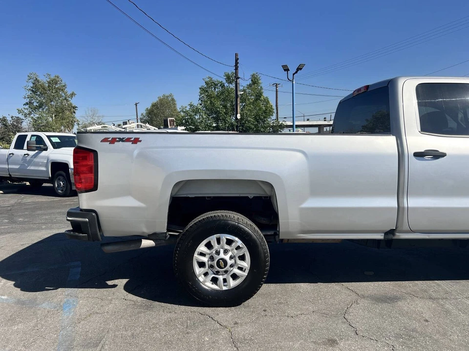 2017 Chevrolet Silverado Heavy Duty 3rd Gen - Image 6 of 21