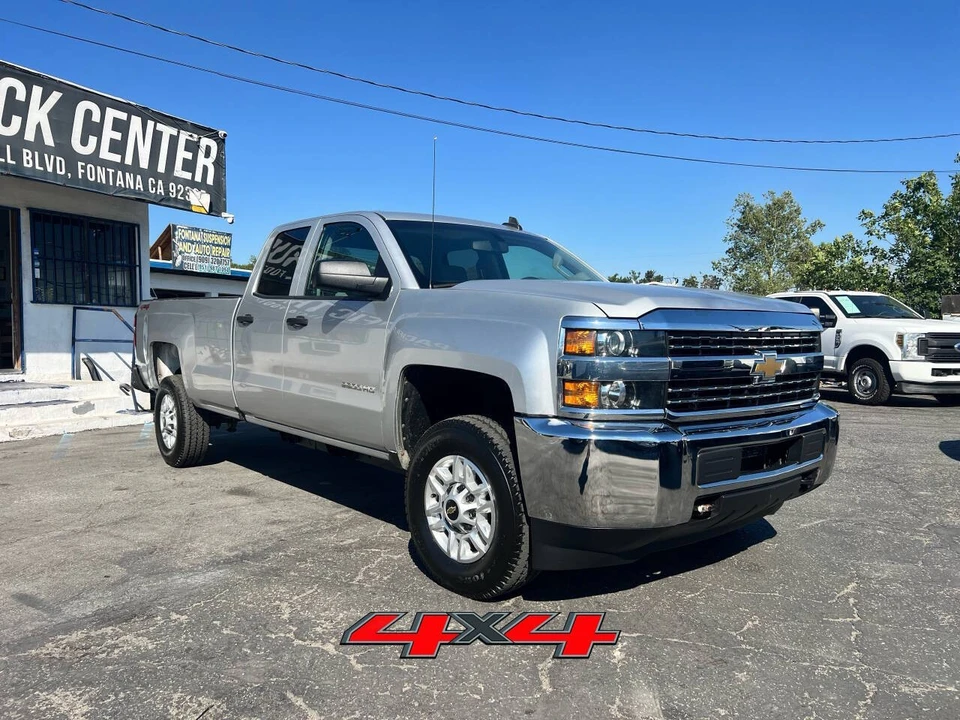2017 Chevrolet Silverado Heavy Duty 3rd Gen - Image 3 of 21