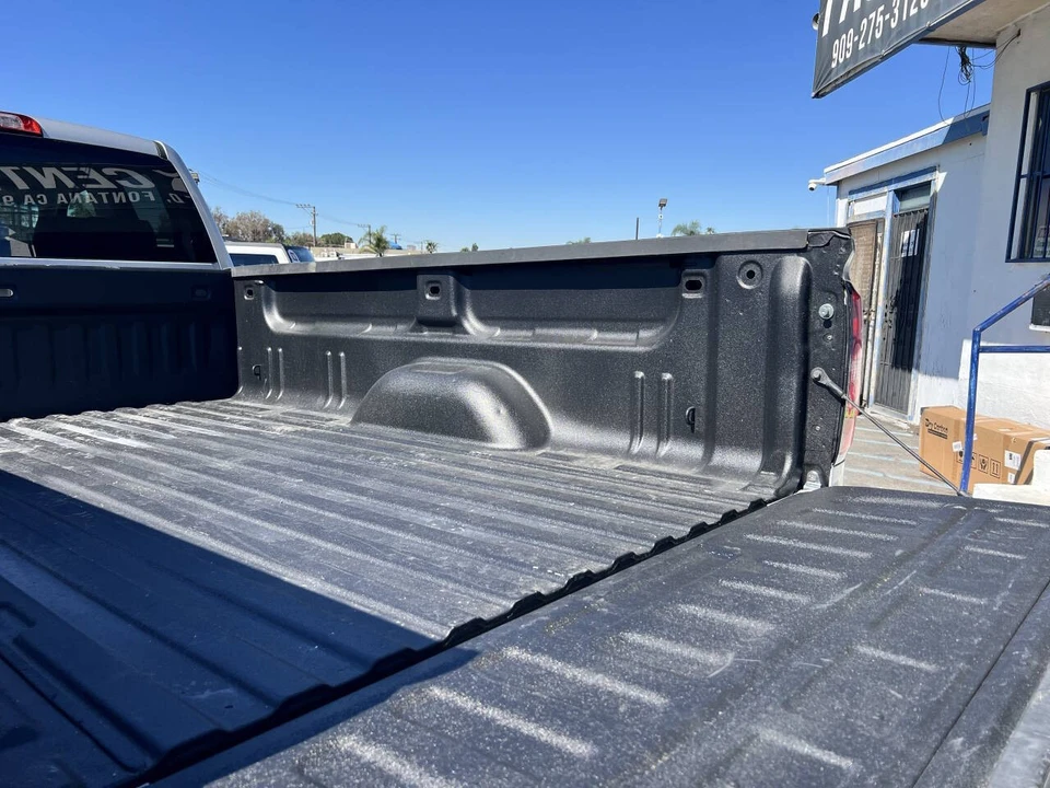 2017 Chevrolet Silverado Heavy Duty 3rd Gen - Image 9 of 21
