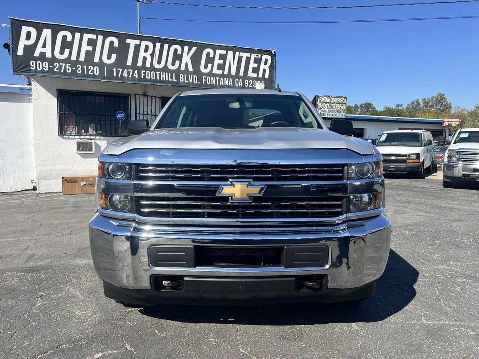 2017 Chevrolet Silverado Heavy Duty 3rd Gen - Image 2 of 21