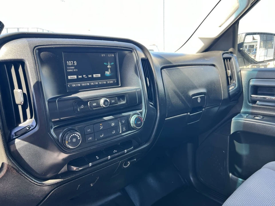 2017 Chevrolet Silverado Heavy Duty 3rd Gen - Image 18 of 21