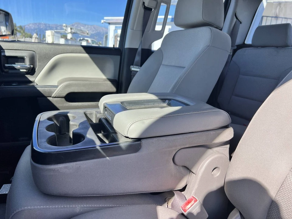 2017 Chevrolet Silverado Heavy Duty 3rd Gen - Image 18 of 21