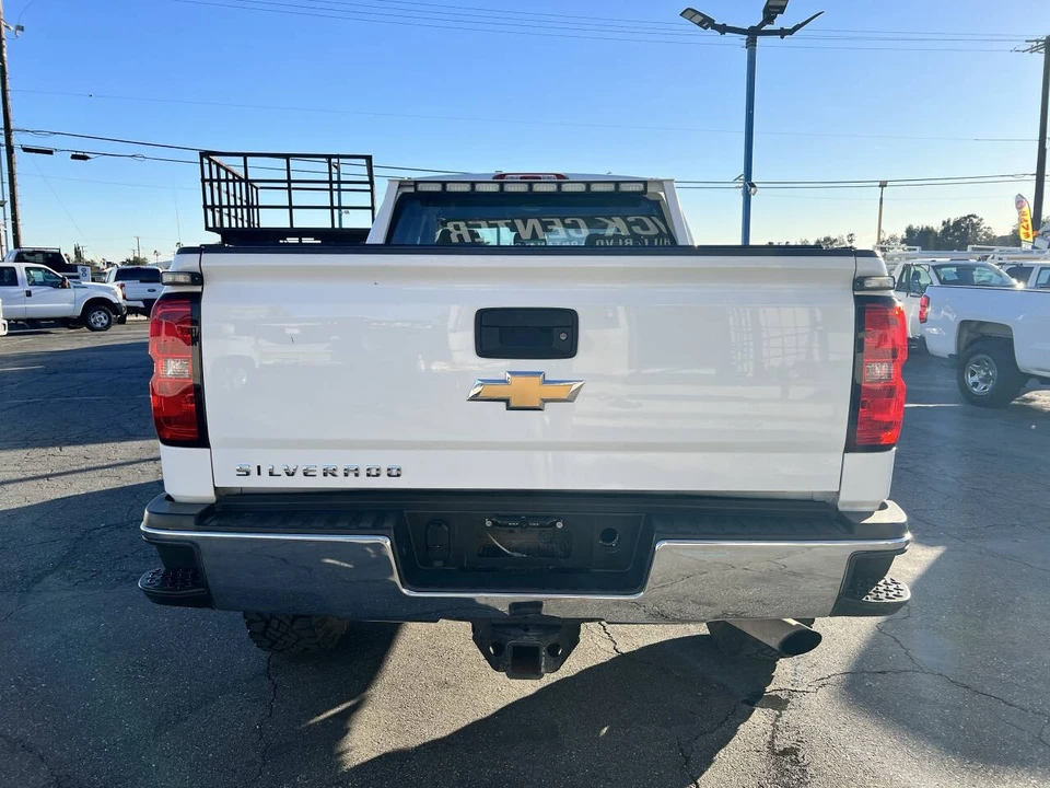 2017 Chevrolet Silverado Heavy Duty 3rd Gen - Image 8 of 21