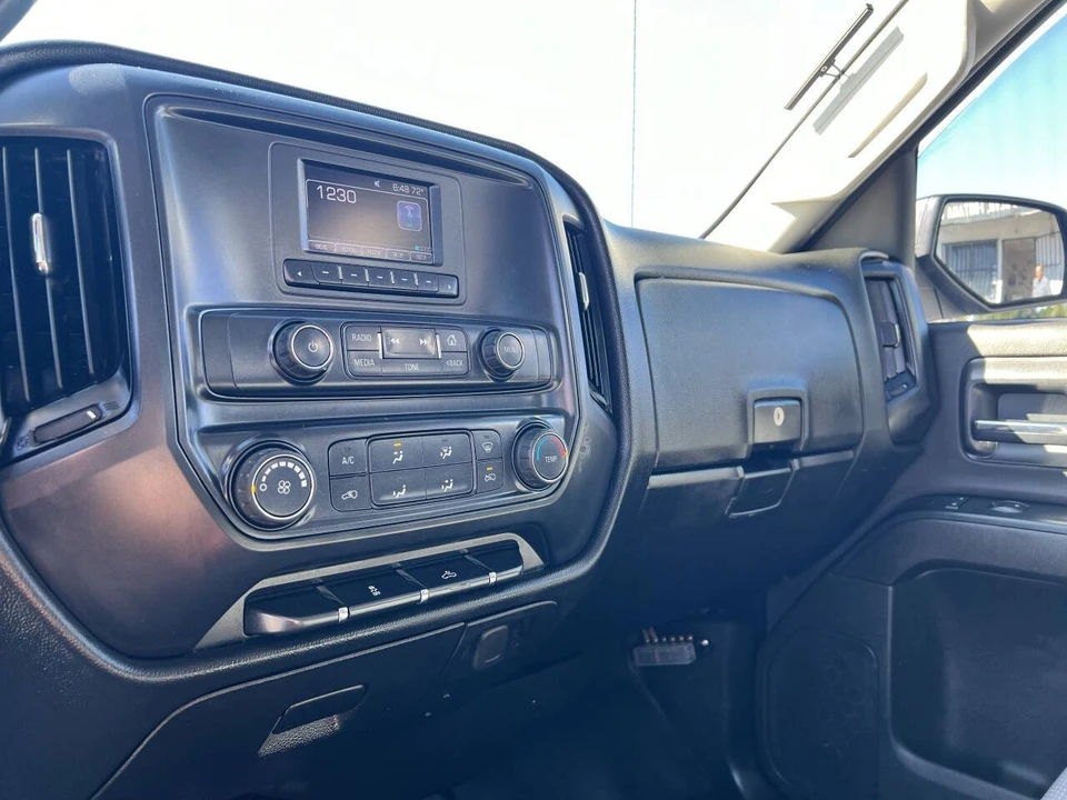 2017 Chevrolet Silverado Heavy Duty 3rd Gen - Image 17 of 21