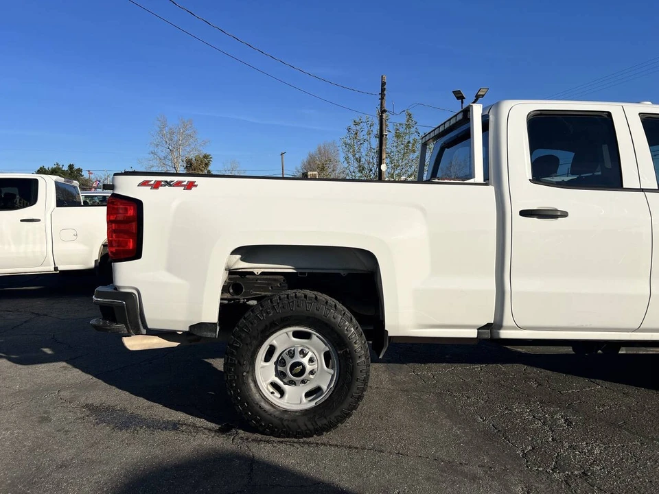 2017 Chevrolet Silverado Heavy Duty 3rd Gen - Image 6 of 21