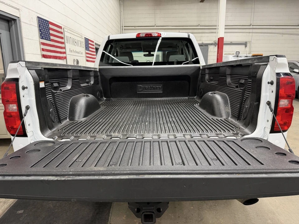 2017 Chevrolet Silverado Heavy Duty 3rd Gen - Image 19 of 21