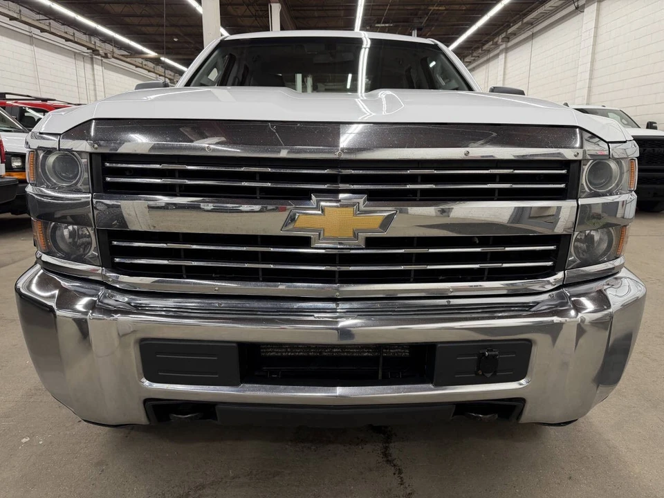 2017 Chevrolet Silverado Heavy Duty 3rd Gen - Image 10 of 12