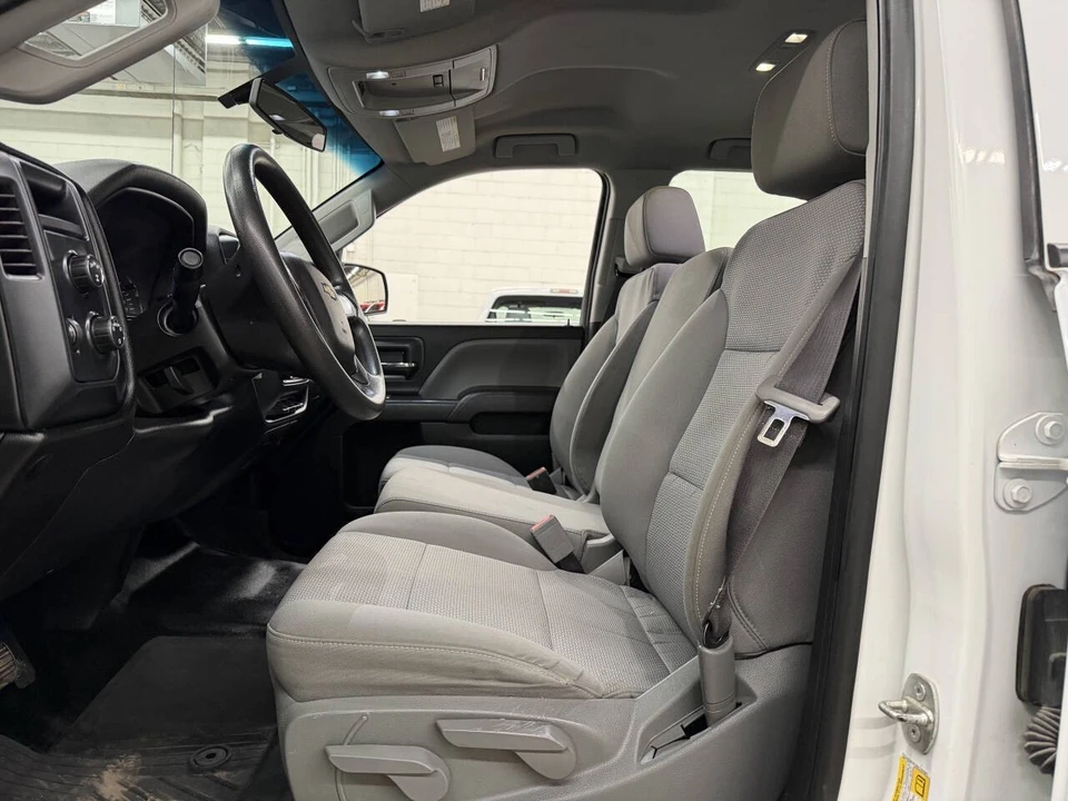 2017 Chevrolet Silverado Heavy Duty 3rd Gen - Image 14 of 21