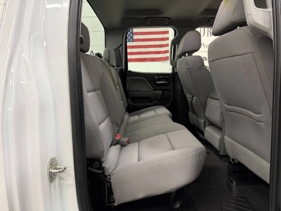 2017 Chevrolet Silverado Heavy Duty 3rd Gen - Image 7 of 12