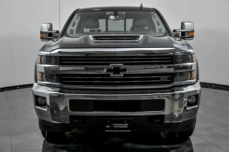2017 Chevrolet Silverado Heavy Duty 3rd Gen - Image 4 of 21
