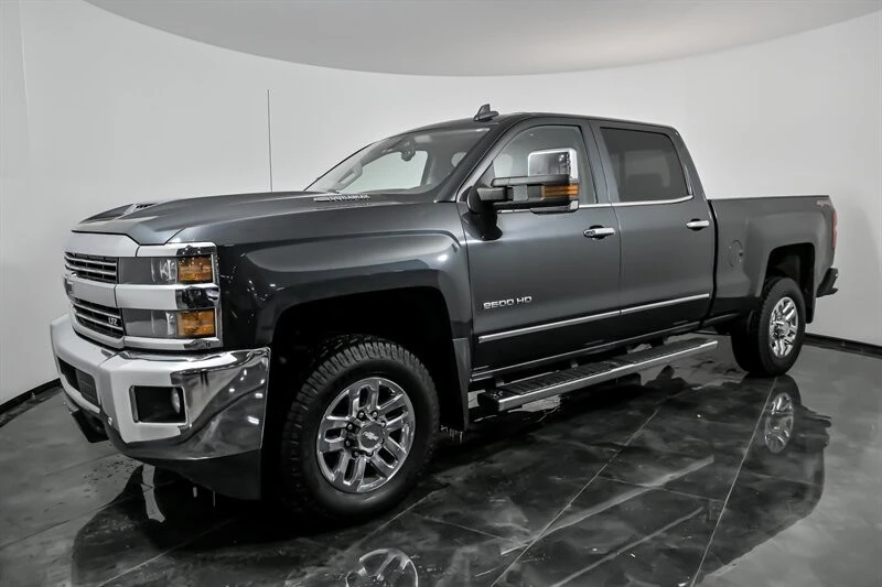 2017 Chevrolet Silverado Heavy Duty 3rd Gen - Image 5 of 21