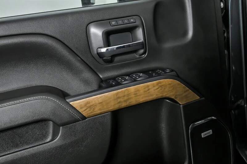 2017 Chevrolet Silverado Heavy Duty 3rd Gen - Image 16 of 21