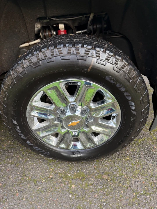 2017 Chevrolet Silverado Heavy Duty 2nd Gen - Image 9 of 21