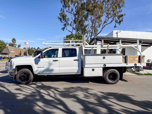 2017 Chevrolet Silverado Heavy Duty 3rd Gen - Image 2 of 21