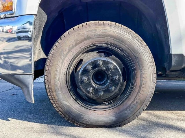 2017 Chevrolet Silverado Heavy Duty 3rd Gen - Image 13 of 30