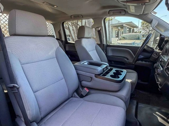 2017 Chevrolet Silverado Heavy Duty 3rd Gen - Image 17 of 30