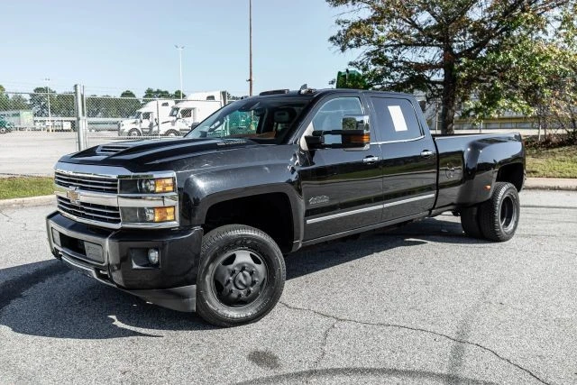 2017 Chevrolet Silverado Heavy Duty 3rd Gen - Image 2 of 21