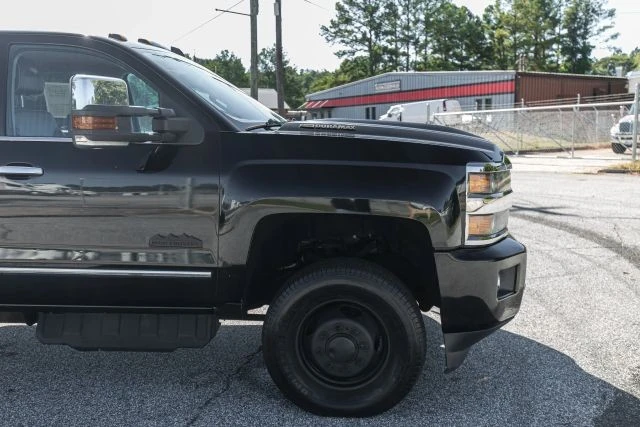2017 Chevrolet Silverado Heavy Duty 3rd Gen - Image 10 of 21