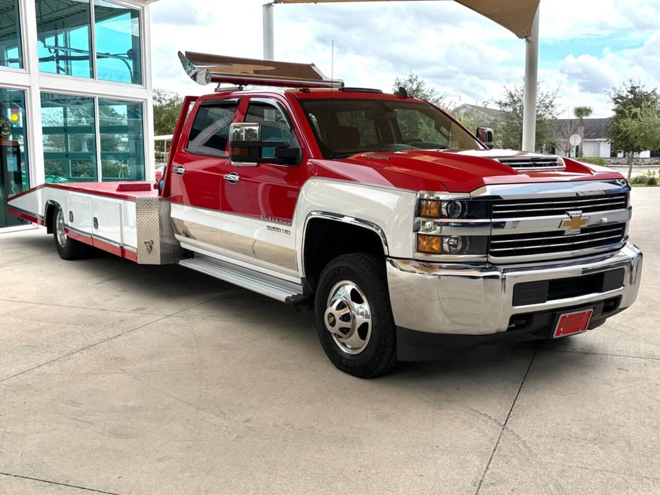 2017 Chevrolet Silverado Heavy Duty 3rd Gen - Image 4 of 21