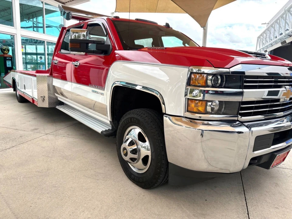 2017 Chevrolet Silverado Heavy Duty 3rd Gen - Image 17 of 21