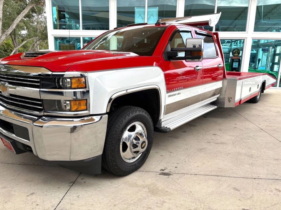 2017 Chevrolet Silverado Heavy Duty 3rd Gen - Image 10 of 21