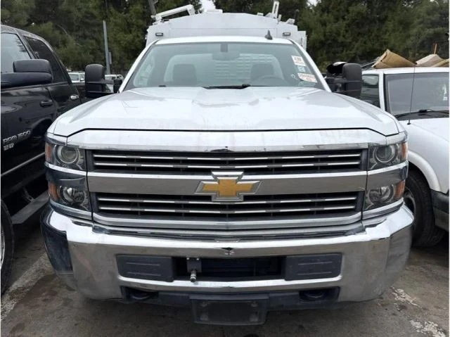 2017 Chevrolet Silverado Heavy Duty 3rd Gen - Image 2 of 3