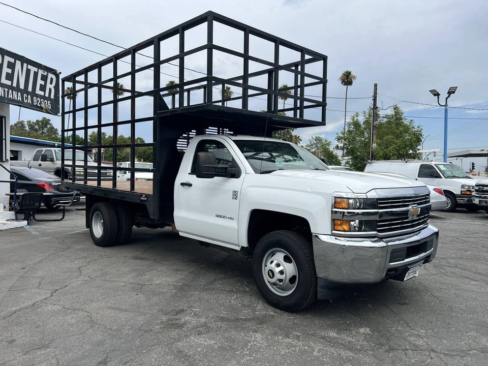 2017 Chevrolet Silverado Heavy Duty 3rd Gen - Image 3 of 17