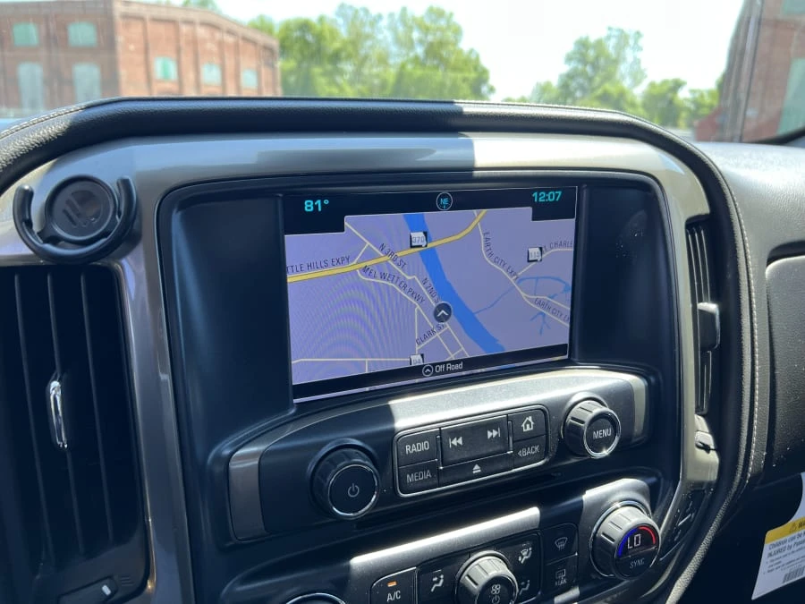 2017 Chevrolet Silverado Heavy Duty 3rd Gen - Image 17 of 21