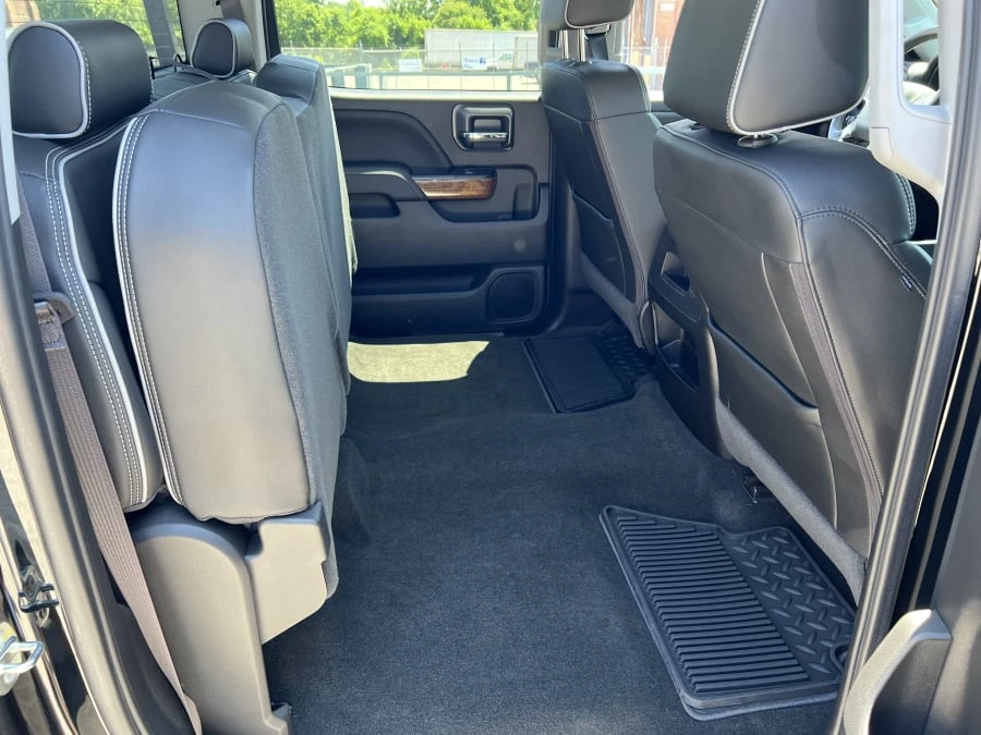 2017 Chevrolet Silverado Heavy Duty 3rd Gen - Image 12 of 21