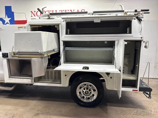 2017 Chevrolet Silverado Heavy Duty 3rd Gen - Image 12 of 21
