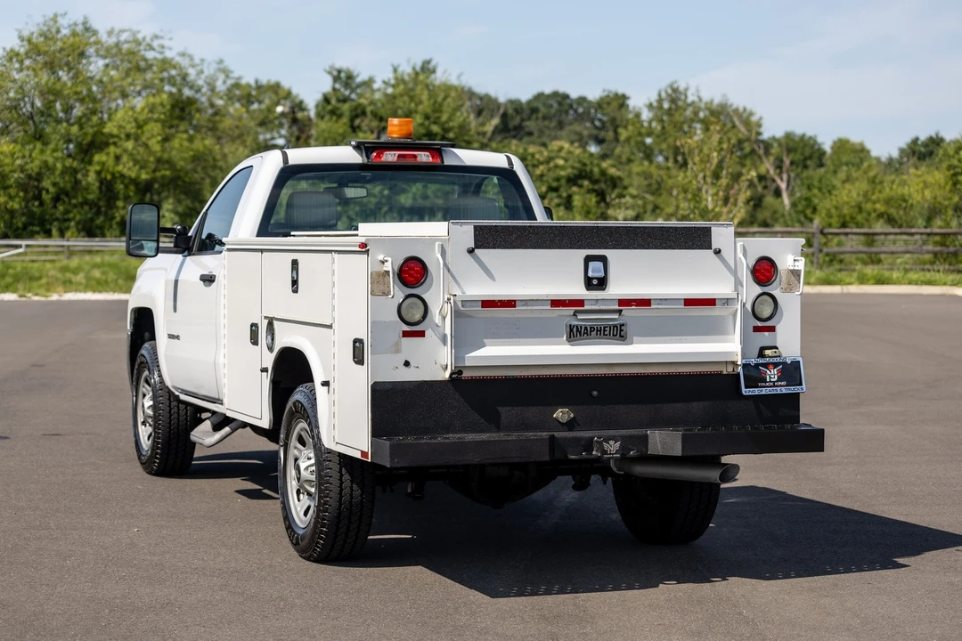 2017 Chevrolet Silverado Heavy Duty 3rd Gen - Image 9 of 31