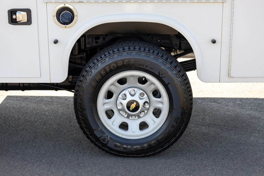 2017 Chevrolet Silverado Heavy Duty 3rd Gen - Image 27 of 31