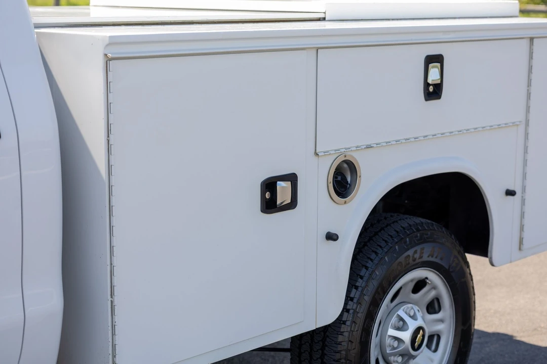 2017 Chevrolet Silverado Heavy Duty 3rd Gen - Image 24 of 31