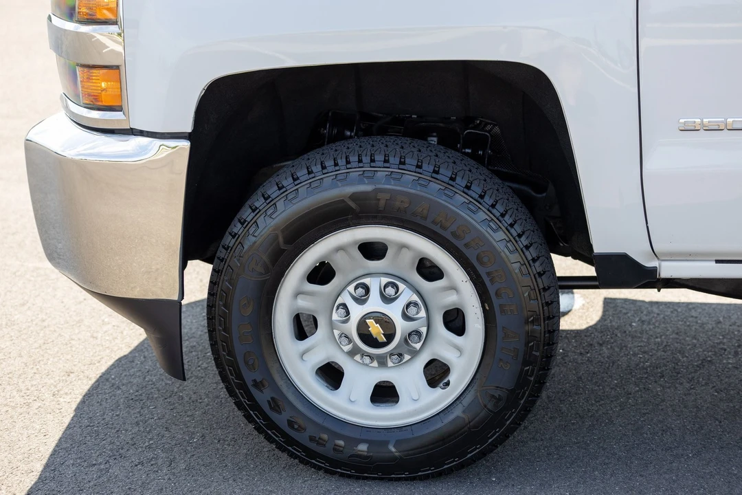 2017 Chevrolet Silverado Heavy Duty 3rd Gen - Image 20 of 31