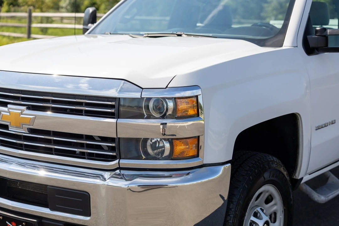 2017 Chevrolet Silverado Heavy Duty 3rd Gen - Image 19 of 31