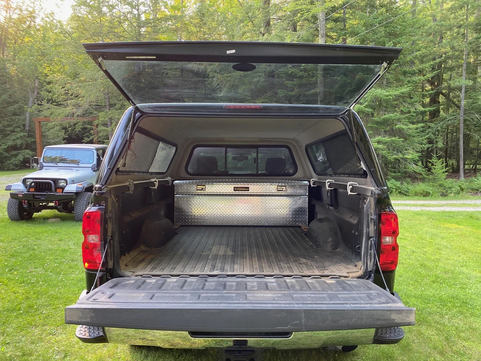2017 Chevrolet Silverado Heavy Duty 3rd Gen - Image 11 of 27