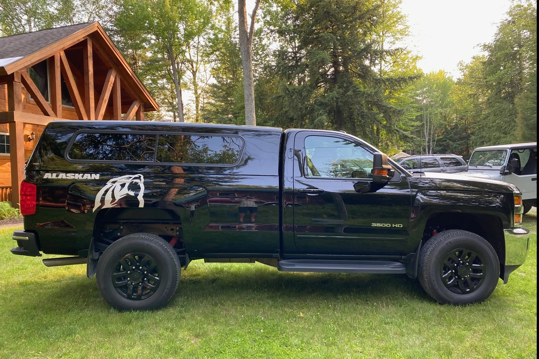 2017 Chevrolet Silverado Heavy Duty 3rd Gen - Image 4 of 27