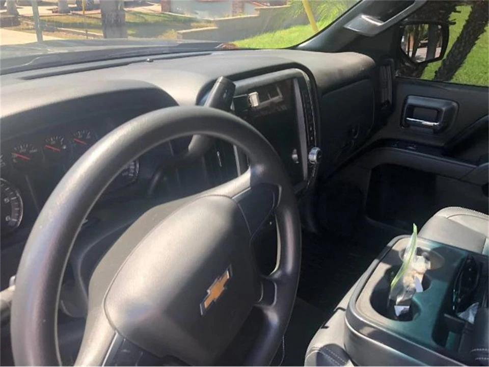 2017 Chevrolet Silverado 3rd Gen - Image 5 of 8