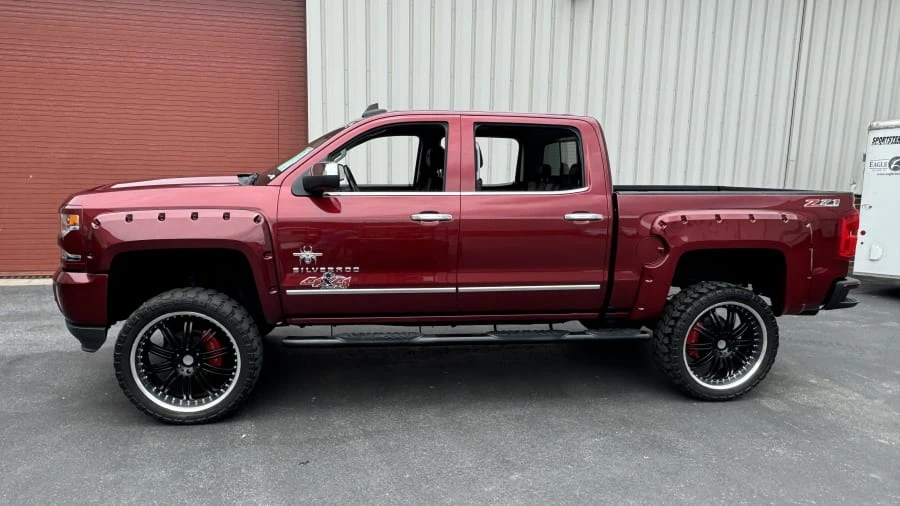 2017 Chevrolet Silverado 3rd Gen - Image 2 of 4