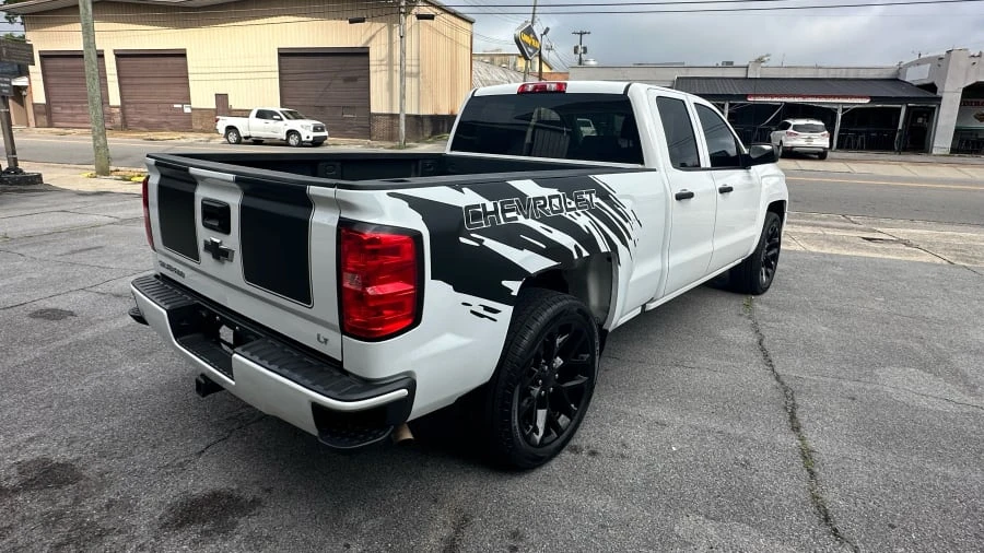 2017 Chevrolet Silverado 3rd Gen - Image 3 of 11